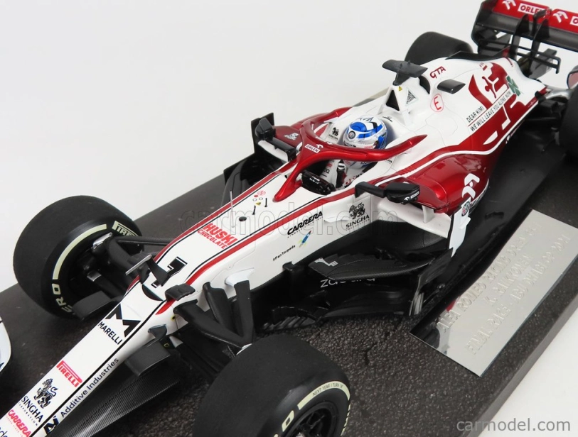 Minichamps Alfa romeo F1 C41 Team Orlen Racing N 7 1:18, bíločervená