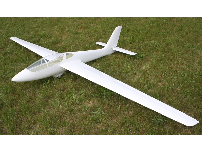 RC letadlo Tomahawk Fox 3.5m FRP ARF, bílá
