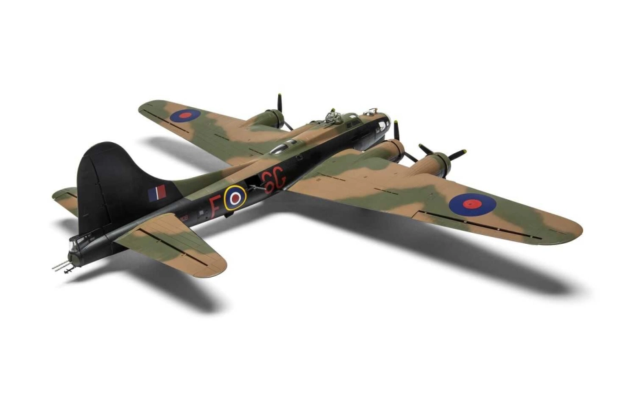 Classic Kit lietadlo A08018A - Boeing B-17G / Fortress Mk.III (1:72)