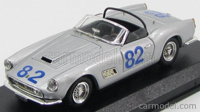 Art-model Ferrari 250 Swb California Spider N 82 Targa Florio 1962 U.de Bonis - R.fusina 1:43 Strieborná