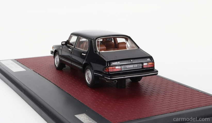 Modely v mierke Matrix Saab 900 Cd Turbo 1986 1:43 Black