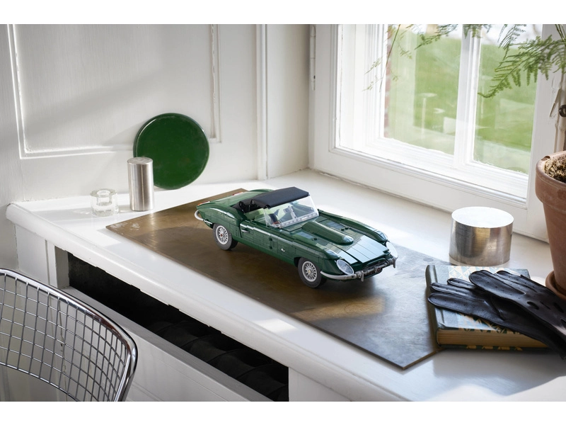 LEGO Icons - Jaguar E-Type