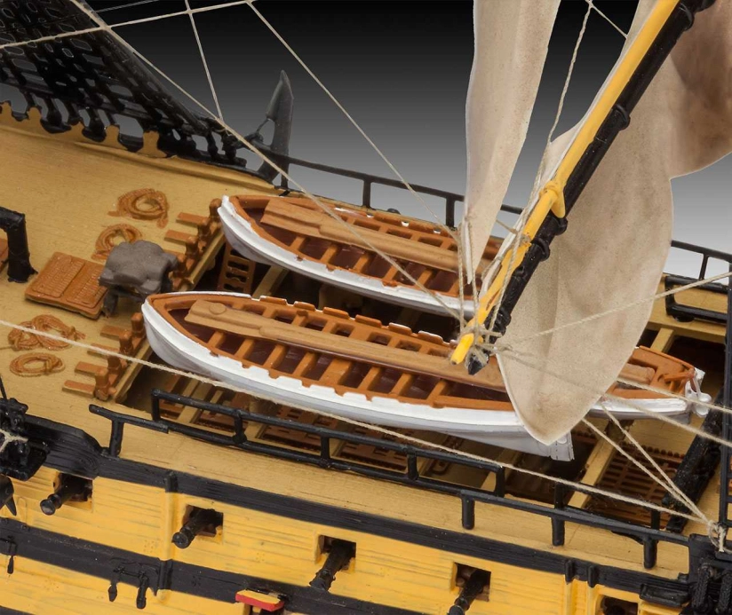 Revell H.M.S. Victory (1:146)