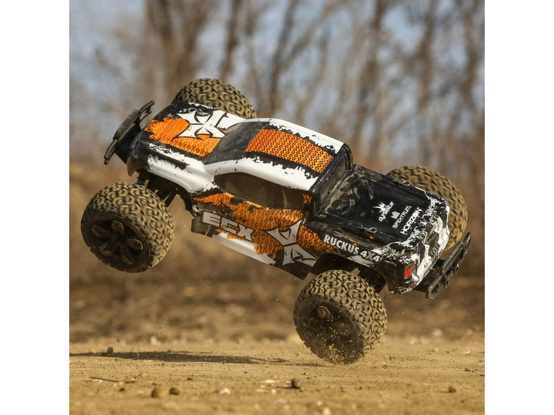 ECX Ruckus 4WD 1:10 RTR oranžový