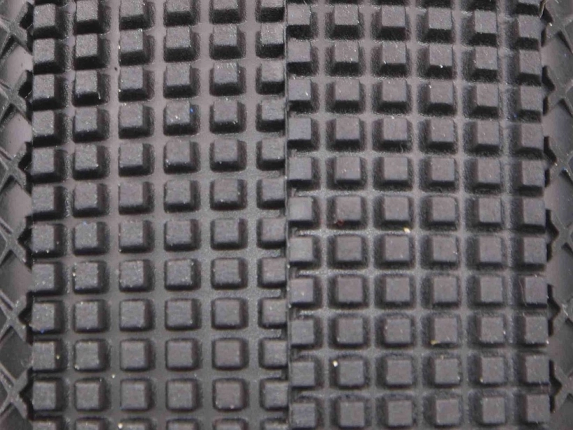 TPRO 1/8 OffRoad Racing guma SNIPER – ZR Medium T2 zmes 4 ks