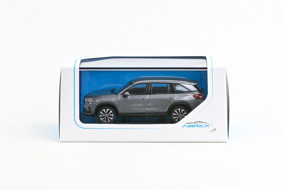 Abrex Škoda Kodiaq II (2023) 1:43 – Sivá Graphite Metalíza