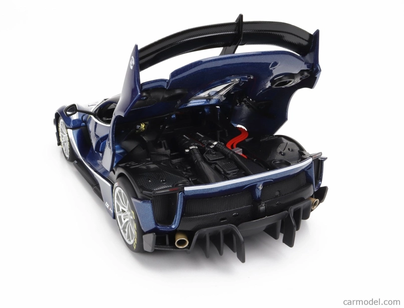 Bburago Ferrari FXX-K EVO 1:18 #27 modrá