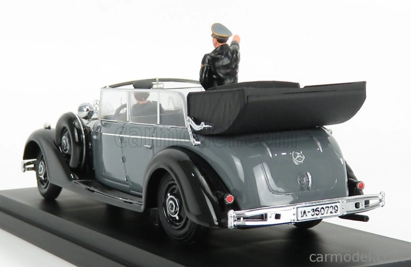 Rio-models Mercedes benz 770k Cabriolet Open 1942 With Hitler And Driver Figures 1:43 Šedá Černá