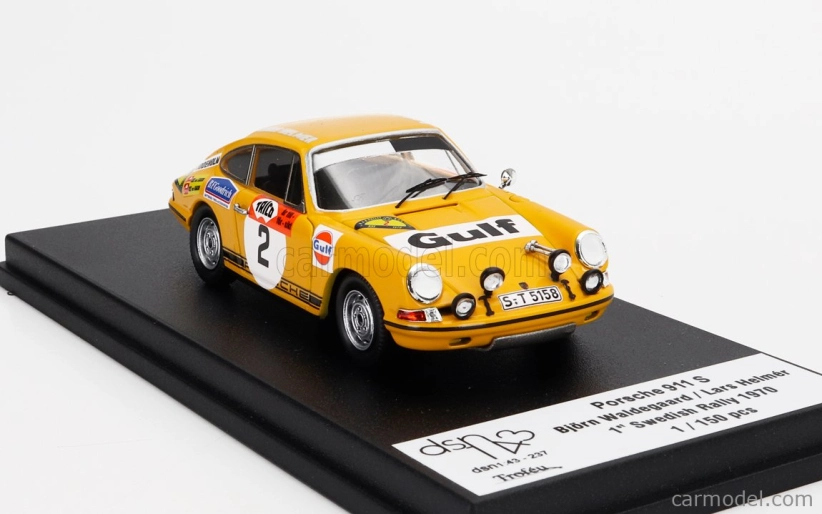 Trofeu Porsche 911s Coupe (nočná verzia) N 2 Winner Rally Swedish 1970 Bjorn Waldegaard - Lars Helmer 1:43 Žltá