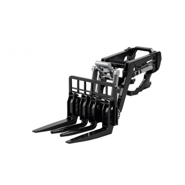 RC traktor s vidlicami