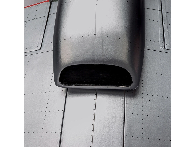 Hangar 9 P-51D Mustang 1,8m 20cc ARF