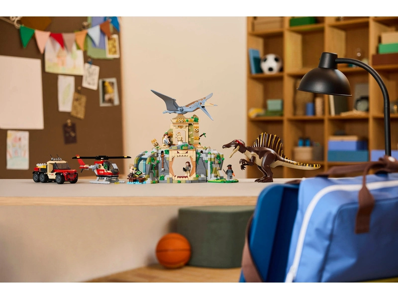 LEGO Jurský svet - Letecká misia so Spinosaurom a Quetzalcoatlom