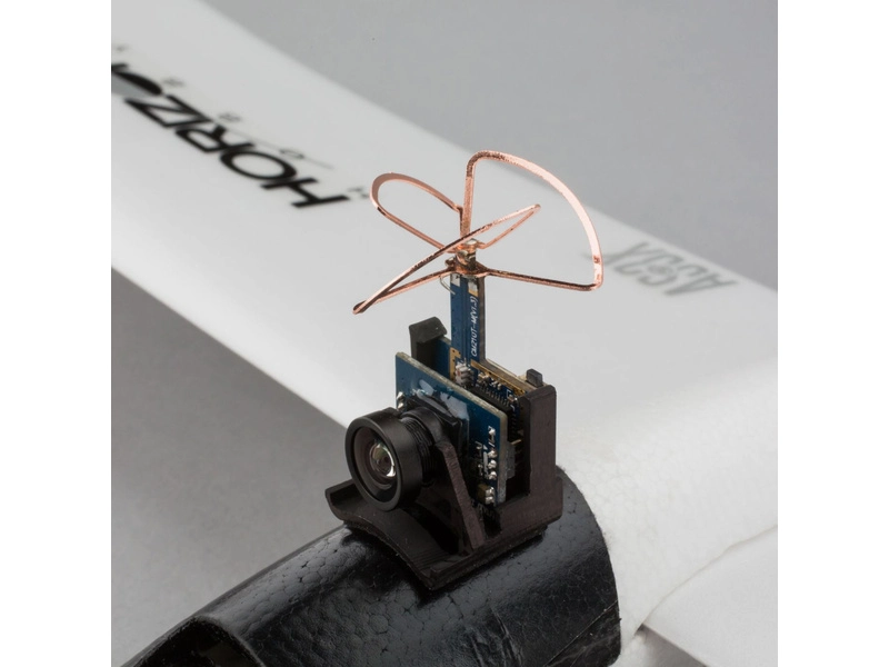 FPV Micro 0,7m AS3X Radian BNF Basic bez náhlavnej súpravy