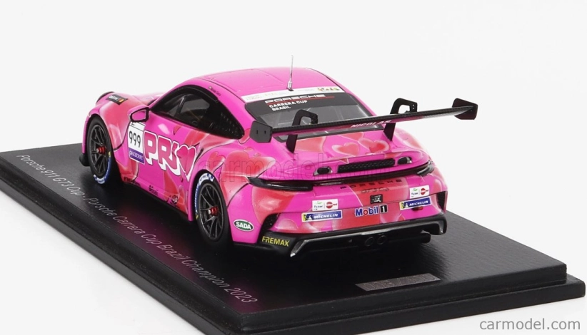 Spark-model Porsche 911 992 Gt3 Cup N 999 Porsche Carrera Cup Brazil Champion 2023 Nicolas Costa 1:43 Pink