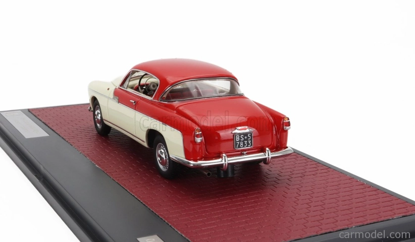 Matrix modely v mierke Alfa romeo 1900 Super Boano Primavera 1955 1:43 Biela červená
