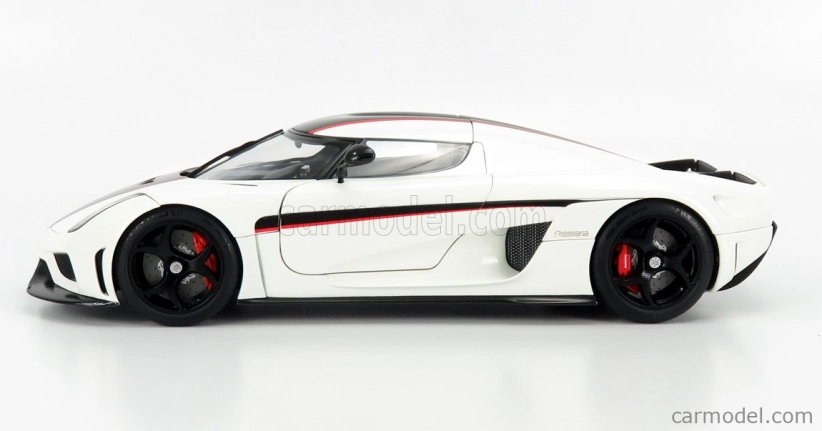 Autoart Koenigsegg Regera 2016 1:18 Biela čierna Carbon Red