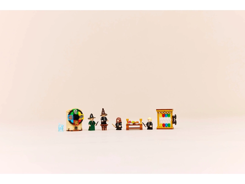 LEGO Harry Potter - Bradavický hrad: Ceremoniál s Moudrým kloboukem