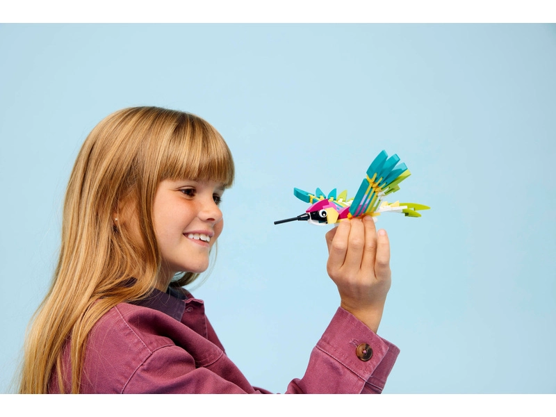 LEGO Creator - Divoké zvieratá: Farebný kolibrík