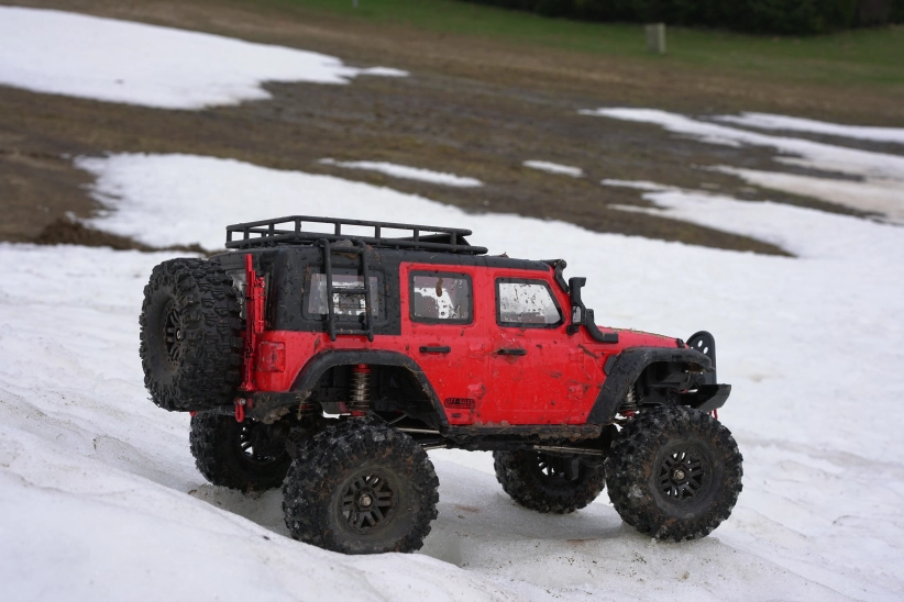 RC auto DF-4S PRO Crawler 313 mm 1:10, červená
