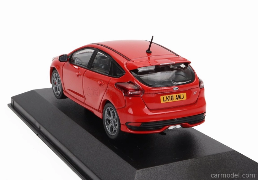 Vanguards Ford england Focus Mkii St-3 2018 1:43 Červená