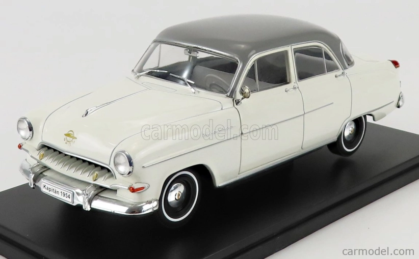 Edicola Opel Kapitan 1954 1:24 bielo-sivá