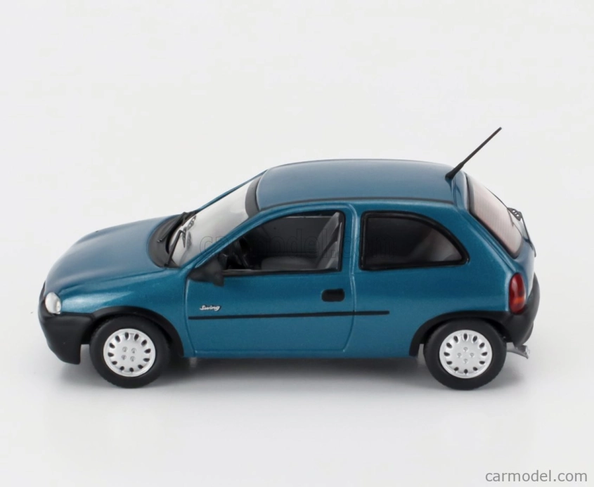 Ixo-models Opel Corsa B Swing 1995 1:43 Green Met