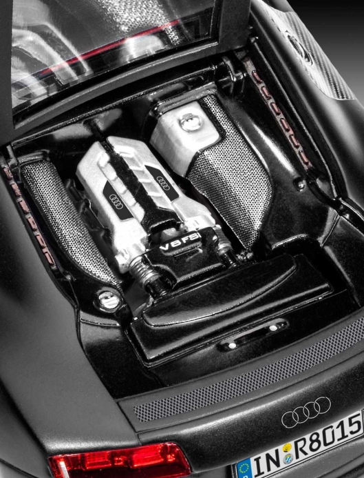 Revell Audi R8 čierne (1:24)
