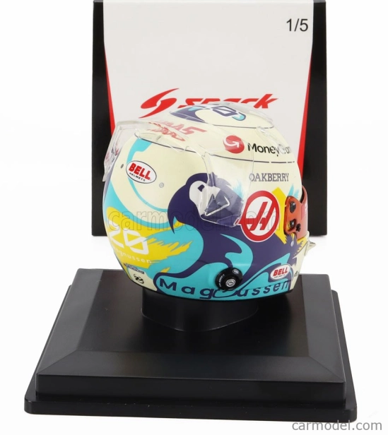 Spark-model Bell helmet Casco Helmet F1 Kevin Magnussen Team Moneygram Haas N 20 Season 2024 1:5 Bílá Černá