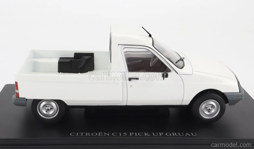 Edicola Citroen C15 Pick-up 1982 1:24 Biela