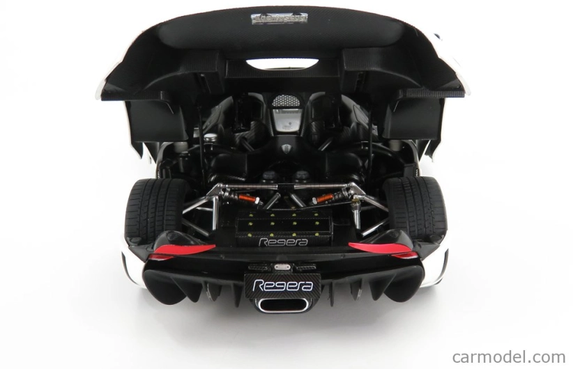 Autoart Koenigsegg Regera 2016 1:18 Biela čierna Carbon Red