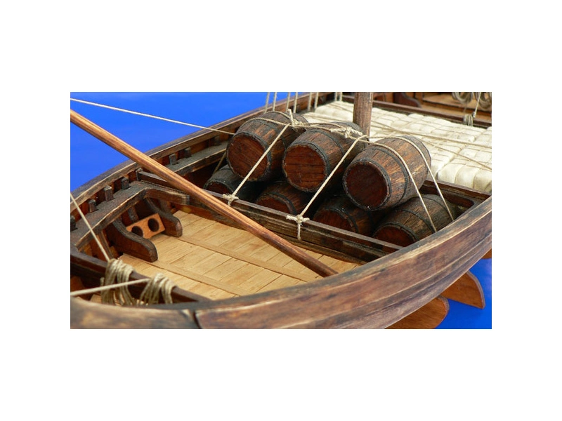 Dušek vikingská loď Knarr 1:35