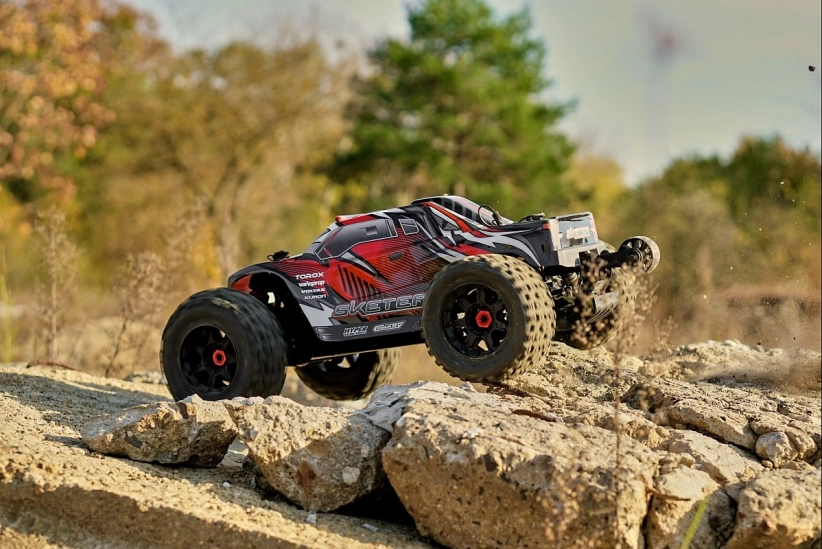 SKETER XP 4S – 1/10 Monster Truck 4WD - RTR – Brushless Power 4S