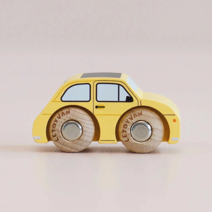 Le Toy Van Dřevěné autíčko Fifi