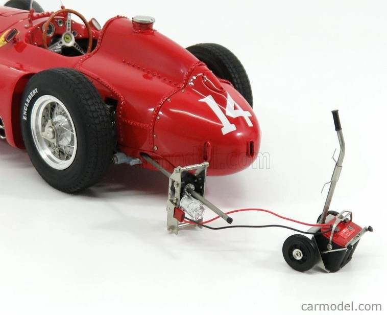 Cmc Ferrari F1 D50 Short Nose N 14 French Gp 1956 Collins 1:18 červená
