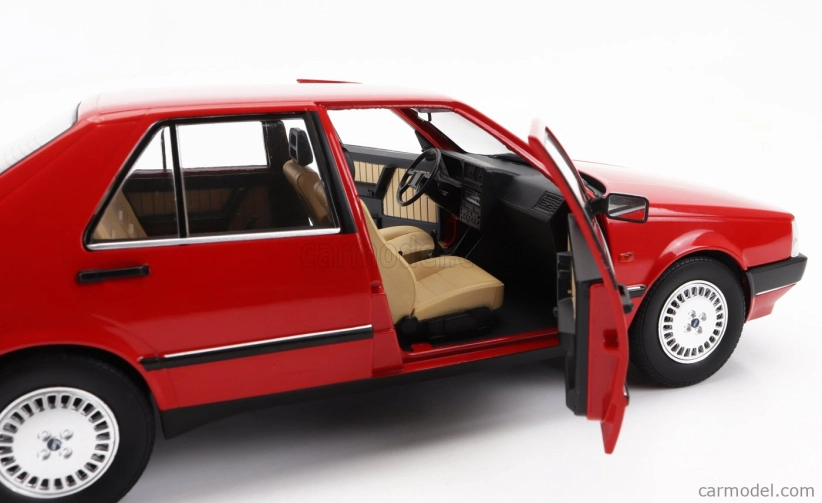 Mitica-diecast Fiat Croma 2.0 Turbo Ie 1988 1:18 Red Rosso Corsa 854