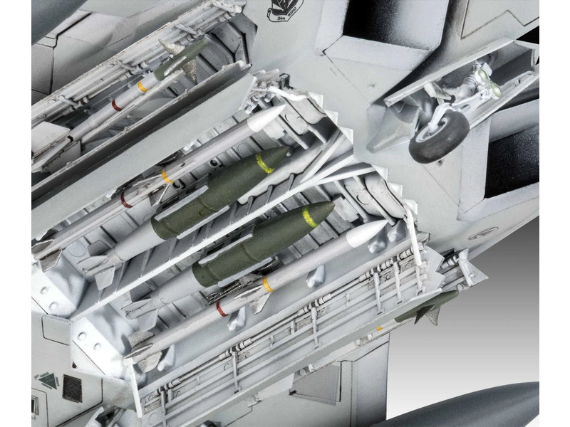 Revell Lockheed Martin F-22A Raptor (1:72) (súprava)