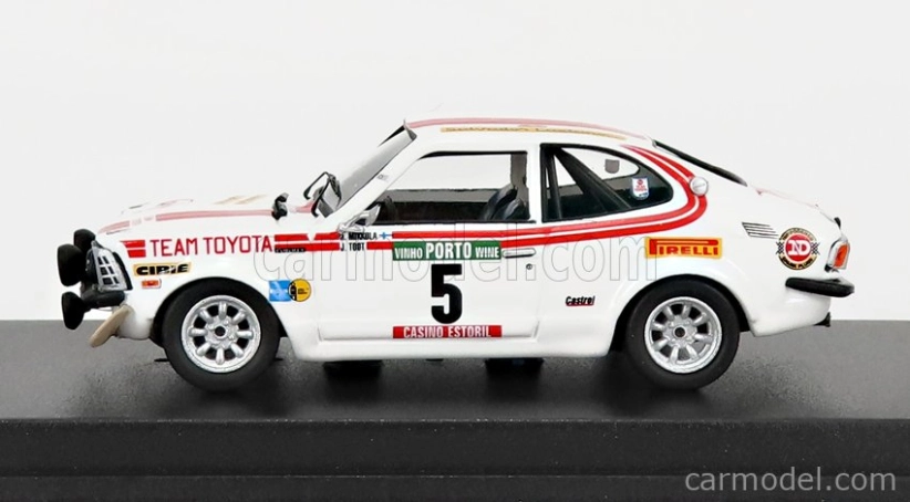 Trofeu Toyota Corolla Levin (night Version) N 5 Rally Portugal 1976 H.mikkola - J.todt 1:43 Bílá Červená