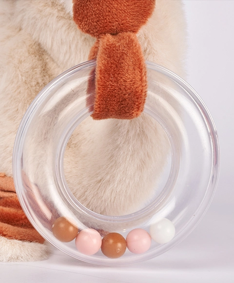 Doudou Dárková sada Plyšová liška Mina s chrastítkem 18 cm
