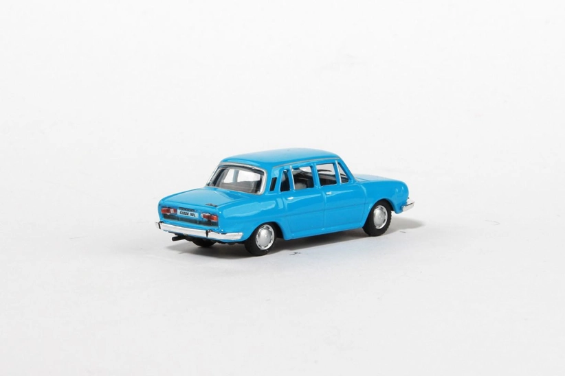 Abrex Škoda 110L (1973) 1:72 – modrá svetlá