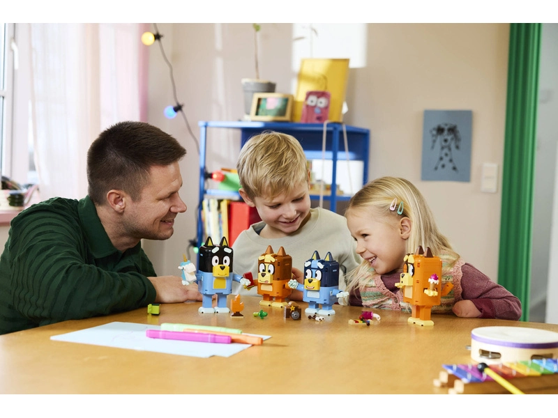 LEGO Bluey - Bluey a jej rodinka z kociek