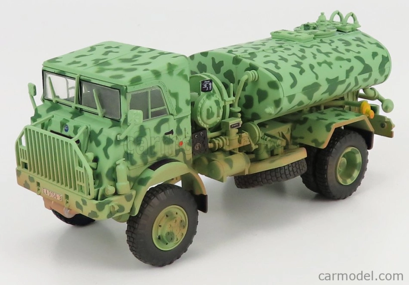 Edicola Pegaso 3045d Tanker Truck 1966 1:43 Vojenská kamufláž
