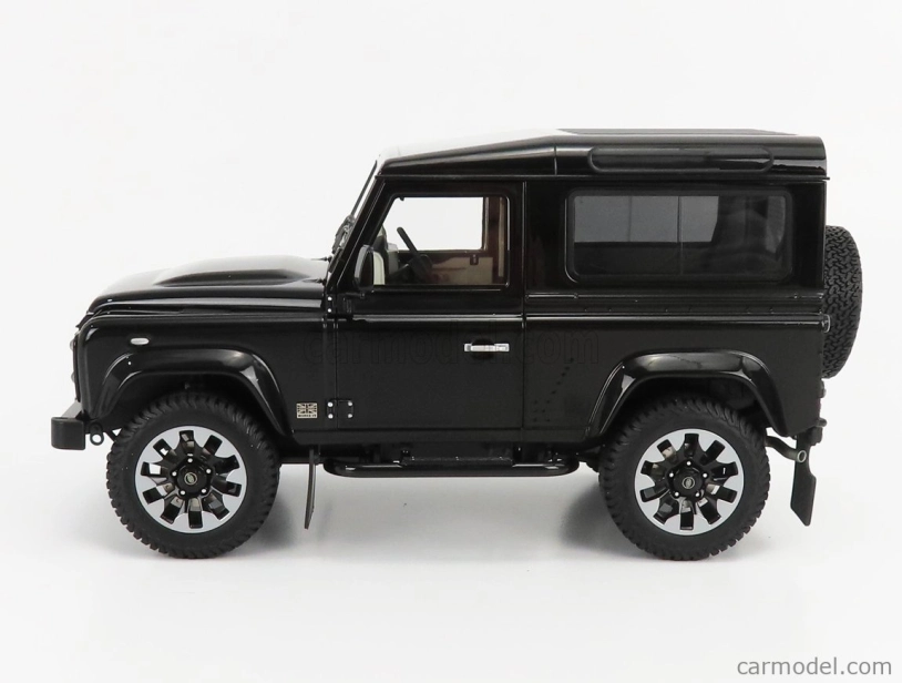 LCD model Land rover Defender 90 Works V8 70th Edition 2018 1:18 Black