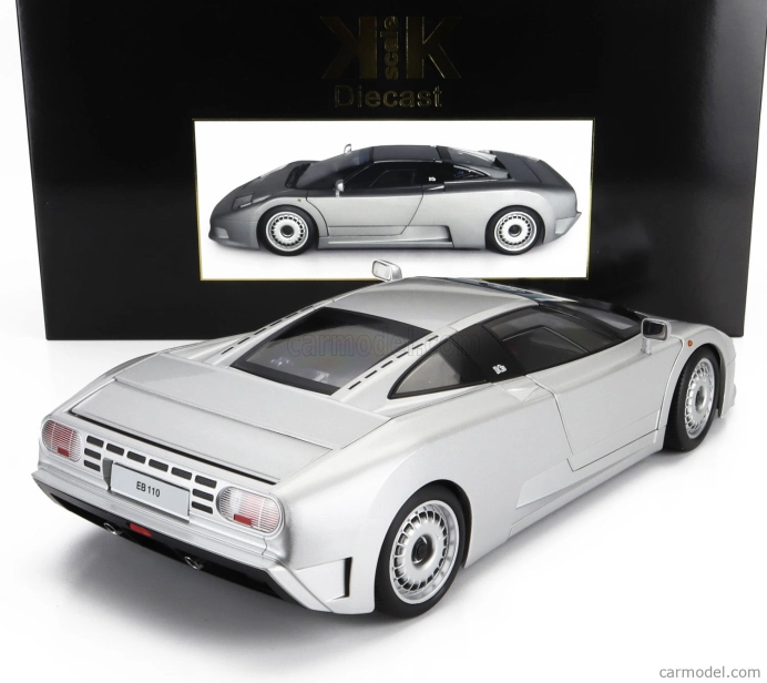 Bugatti Eb110 1991 v mierke 1:12 strieborná