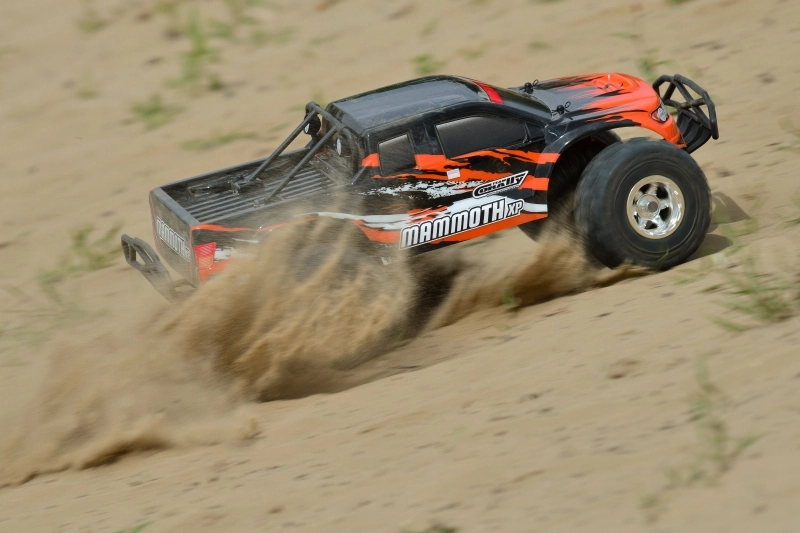 MAMMOTH XP - 1/10 Monster Truck 2WD - RTR - střídavý motor
