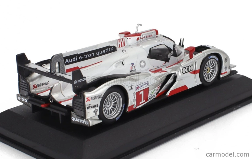 Edicola Audi R18 E-tron Quattro Tdi 3.7l Turbo V6 Hybrid Team Audi Sport Joest N 1 Winner 24h Le Mans 2012 Andre Lotter - Marcel Fassler - Benoit Treluyer 1:43 Bílá Stříbrná Červená
