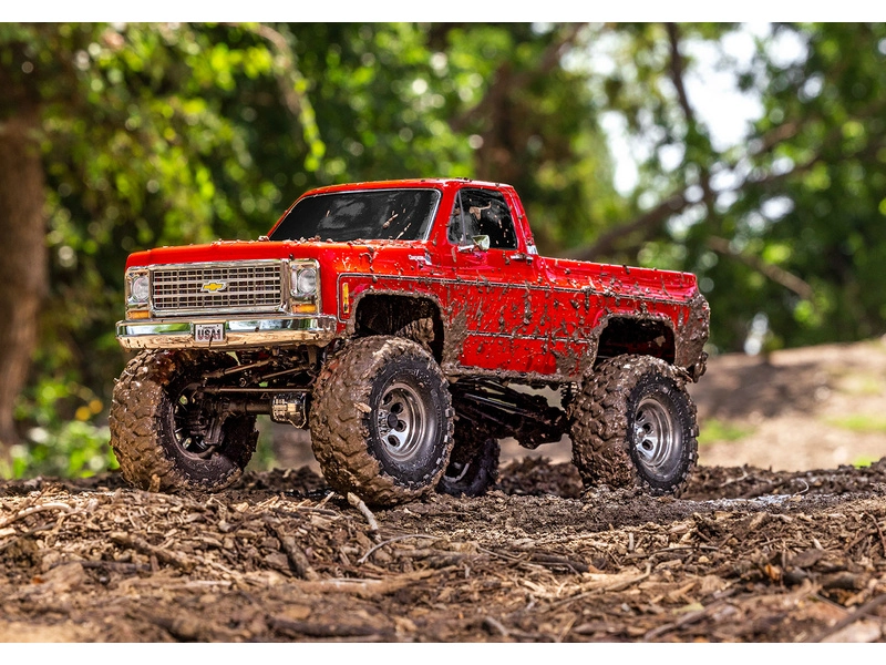RC auto Traxxas TRX-4 Chevrolet K10 1979 TQi 1:10 RTR, červené