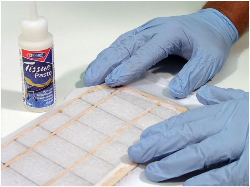 Lepidlo Tissue Paste na lepenie papierových obalov 50ml