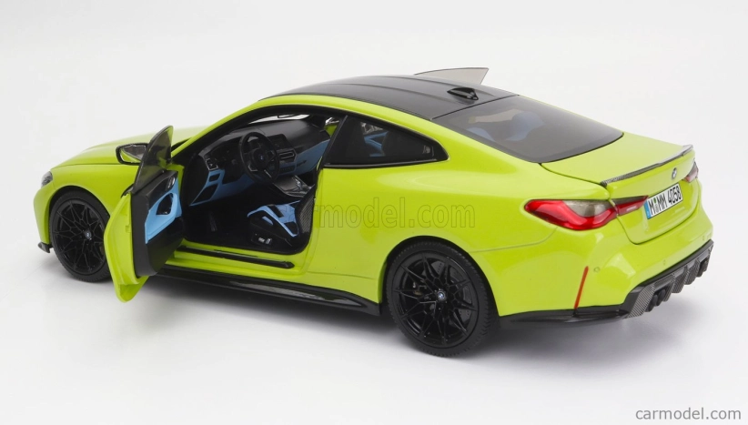 Minichamps BMW radu 4 M4 (g82) 2020 1:18 žltá čierna