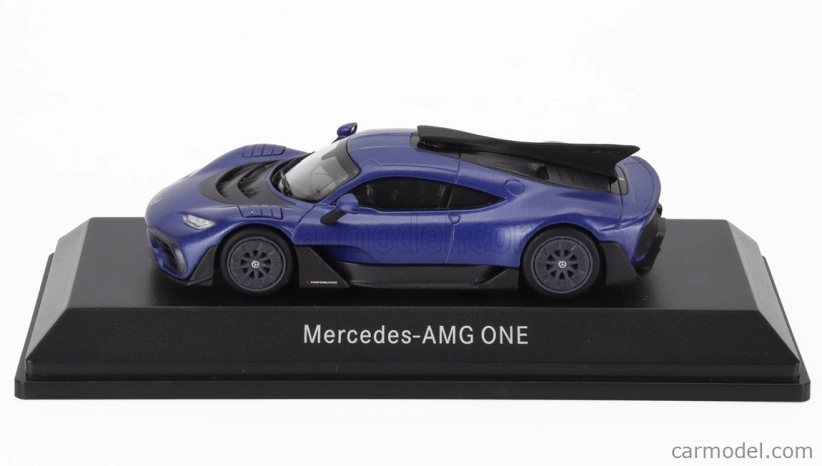 I-scale Mercedes benz One Amg (c298) 2023 1:43 Brillant Blue Black