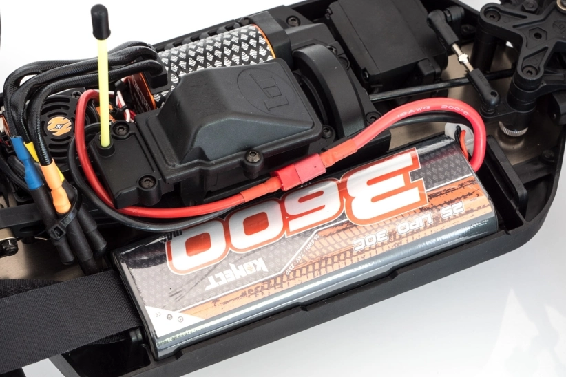 RTR Brushless Monster Truck 4WD HOBBYT BXR vrátane LiPo súpravy a nabíjačky